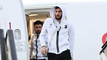ეროვნული ნაკრები სოფიაში ჩაფრინდა