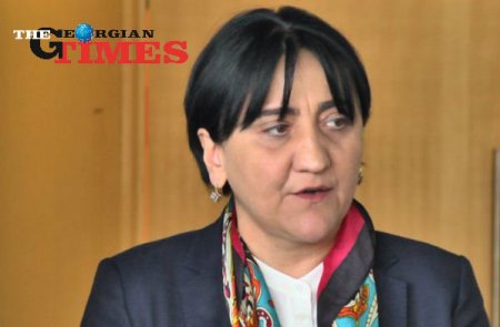 "მგონია, რომ ეს წარწერა იყო ჩვენი გამოფხიზლების მცდელობა მთავარ თემაზე - როგორ ქვეყანაში ვცხოვრობთ!"
