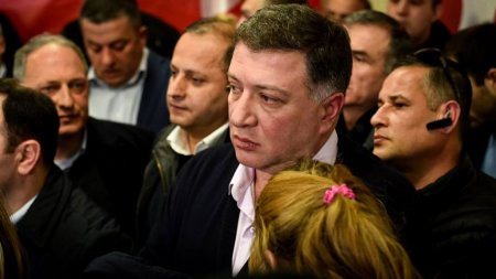 „საქართველოს ხელისუფლება პოლიტიკურ კრიზისს უკიდურესად ამწვავებს: თბილისის ექს-მერის დაპატიმრებამ ოპოზიცია შეიძლება დაშლას გადაარჩინოს“