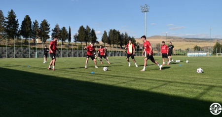 საქართველოს ეროვნულმა ნაკრებმა ერთა ლიგისთვის მზადება დაიწყო
