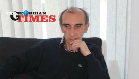 "ბატონო კონგრესმენებო, თქვენს წერილში საკმაოდ ბევრი ისეთი ლაფსუსია, რაც აშკარად არ ჯდება დემოკრატიული პრინციპების კლასიკურ განმარტებაში"