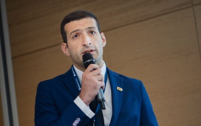 1554371384-ხიდურელი