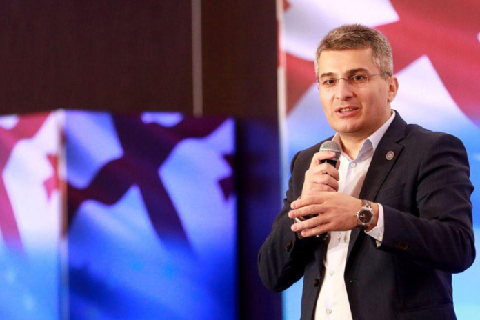 მდინარაძე