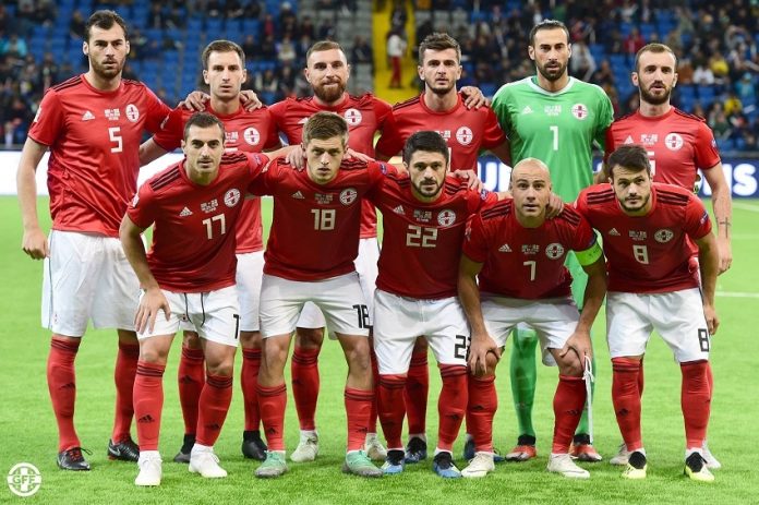 7f6286e8f6ee84cfa694c6bc1dab8455_XL