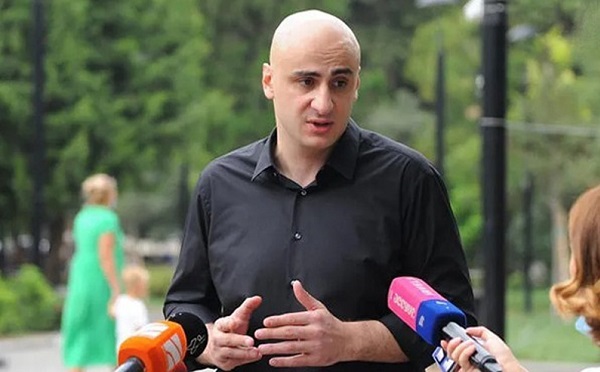 ნიკა მელია