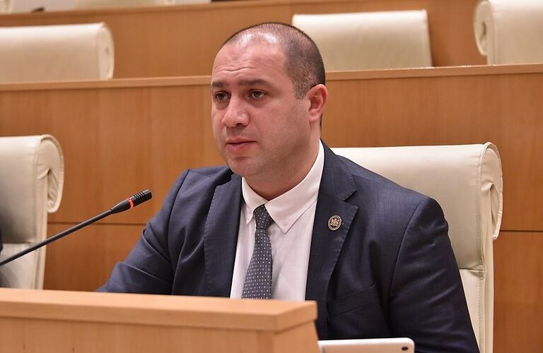გივი მიქანაძე