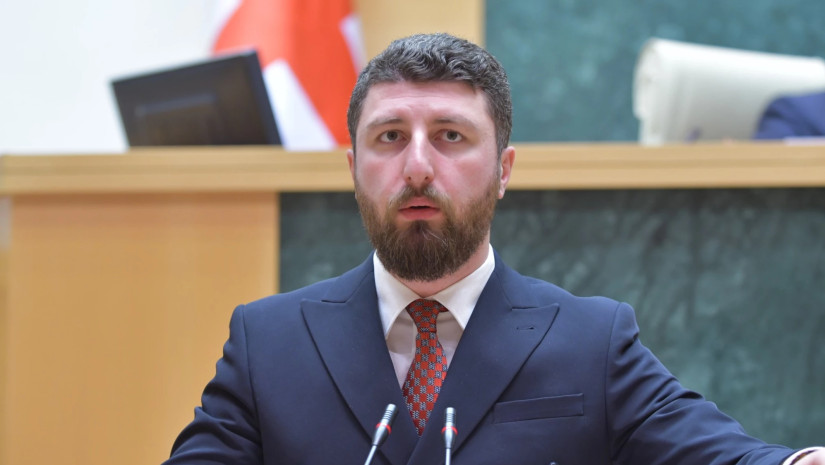 არჩილ