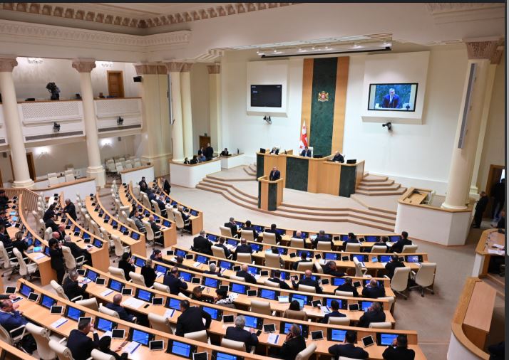ცს